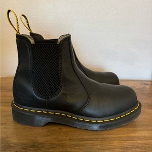 Dr Martens Women’s Arbor Steel Toe Boots